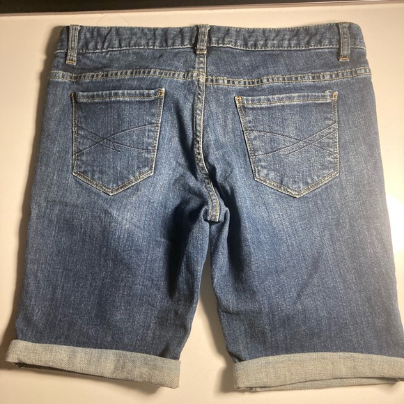 Aeropostle shorts - Picture 2 of 4